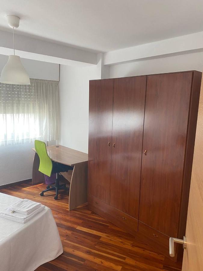 Ferienwohnung Piso En El Ensanche Santiago de Compostela Exterior foto